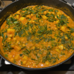 Kicherebsencurry mit Spinat